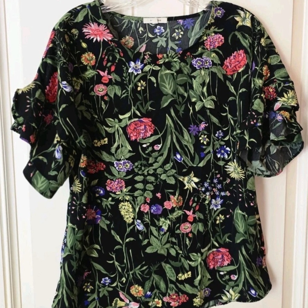 Pleione Black Floral Blouse, Ruffle Short Sleeves, XS/XP